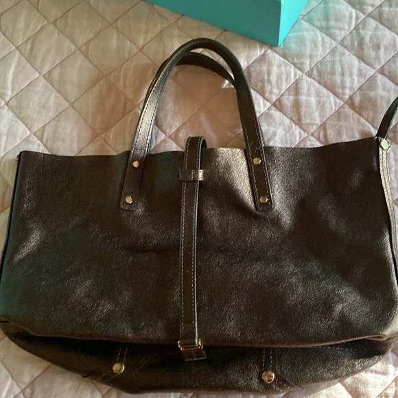 Tiffany & Co.Chocolate Brown Leather (Reversible) Shoulder. Preowned. Beautiful - Picture 11 of 15